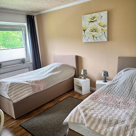 Ferienhaus Naehe Bad-Gandersheim Mit 5 Schlafzimmer Winzenburg Exteriér fotografie